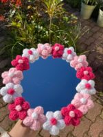 Rosalie – Miroir fleuri au crochet – Collection Jardin Rosalie – Image 3
