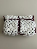 Rosalia – Protège-Livre de Poche au Crochet Bordeaux – Fait Main – Image 4